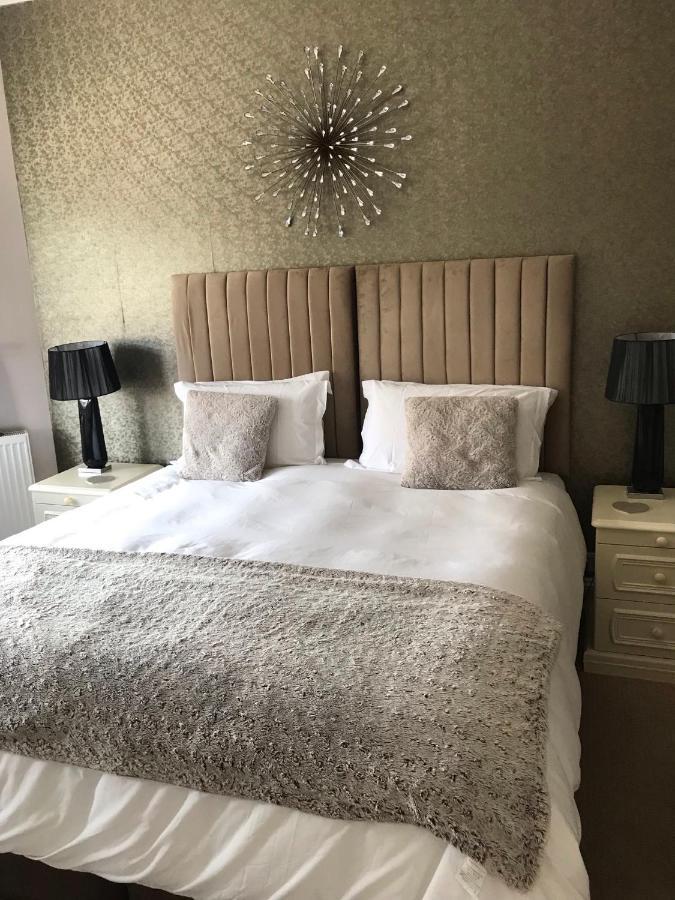 Ashmira Guest House Уэймут Экстерьер фото