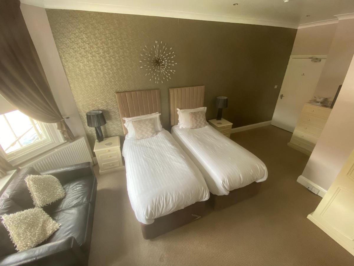 Ashmira Guest House Уэймут Экстерьер фото