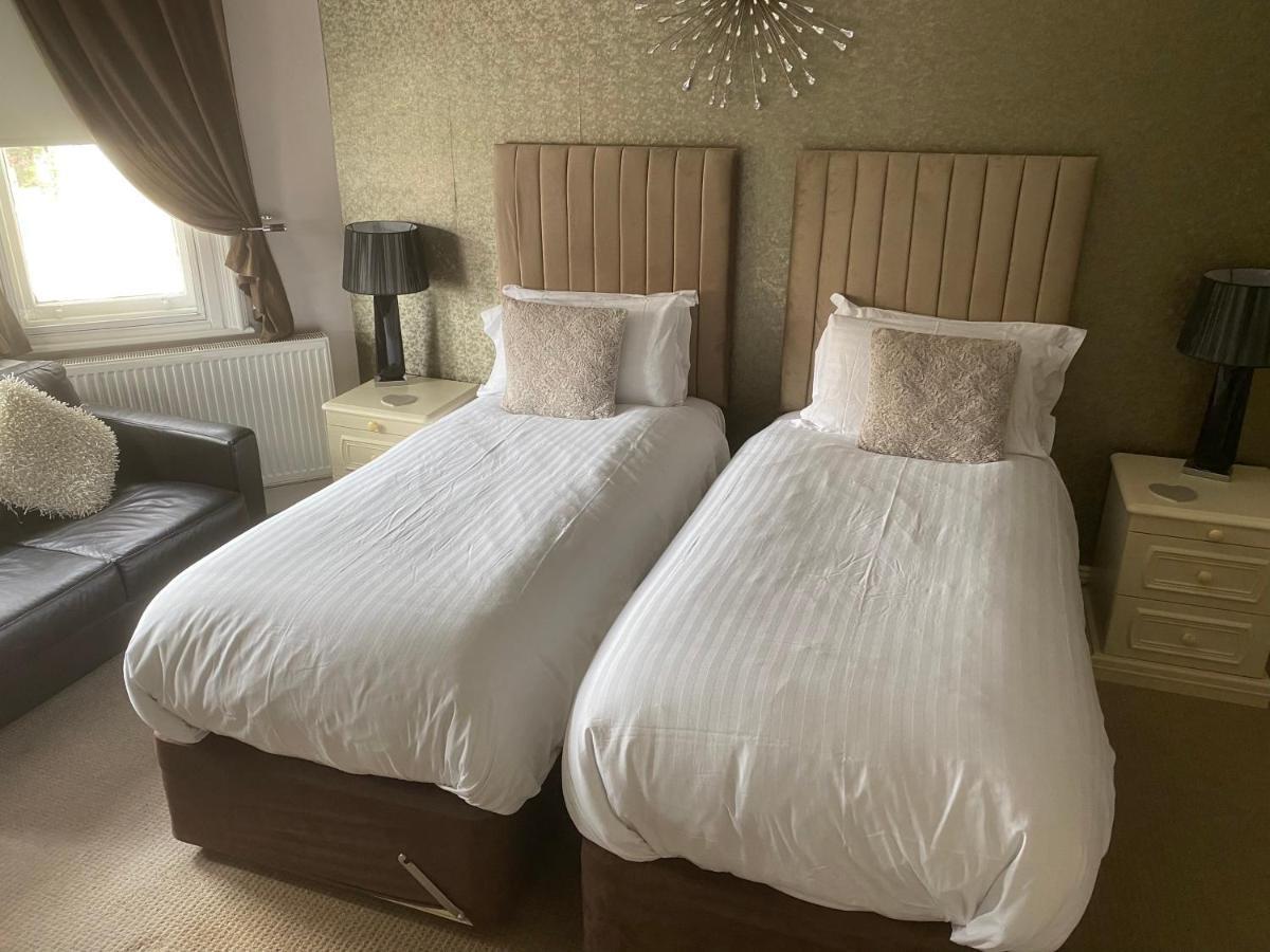 Ashmira Guest House Уэймут Экстерьер фото