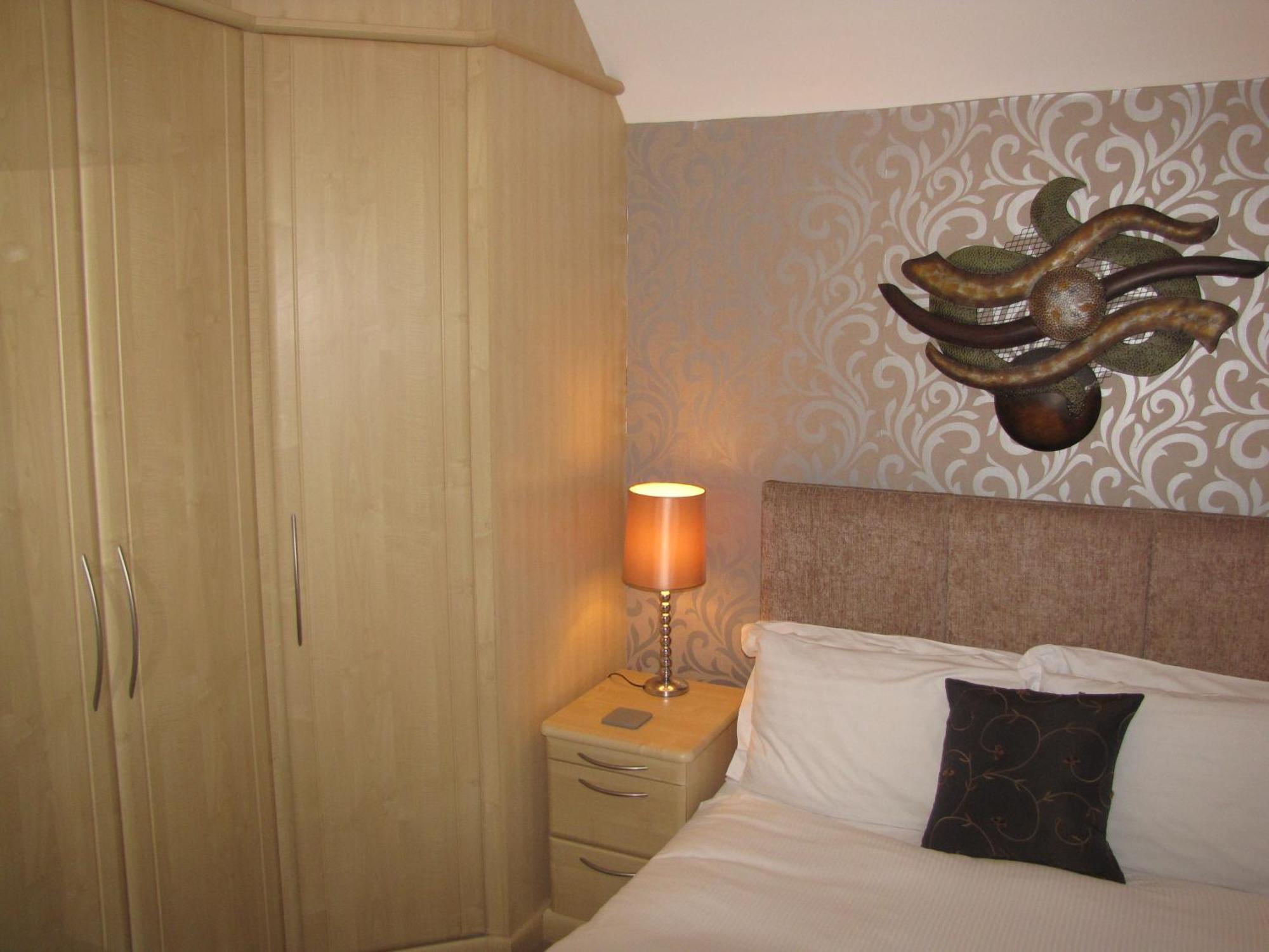 Ashmira Guest House Уэймут Экстерьер фото