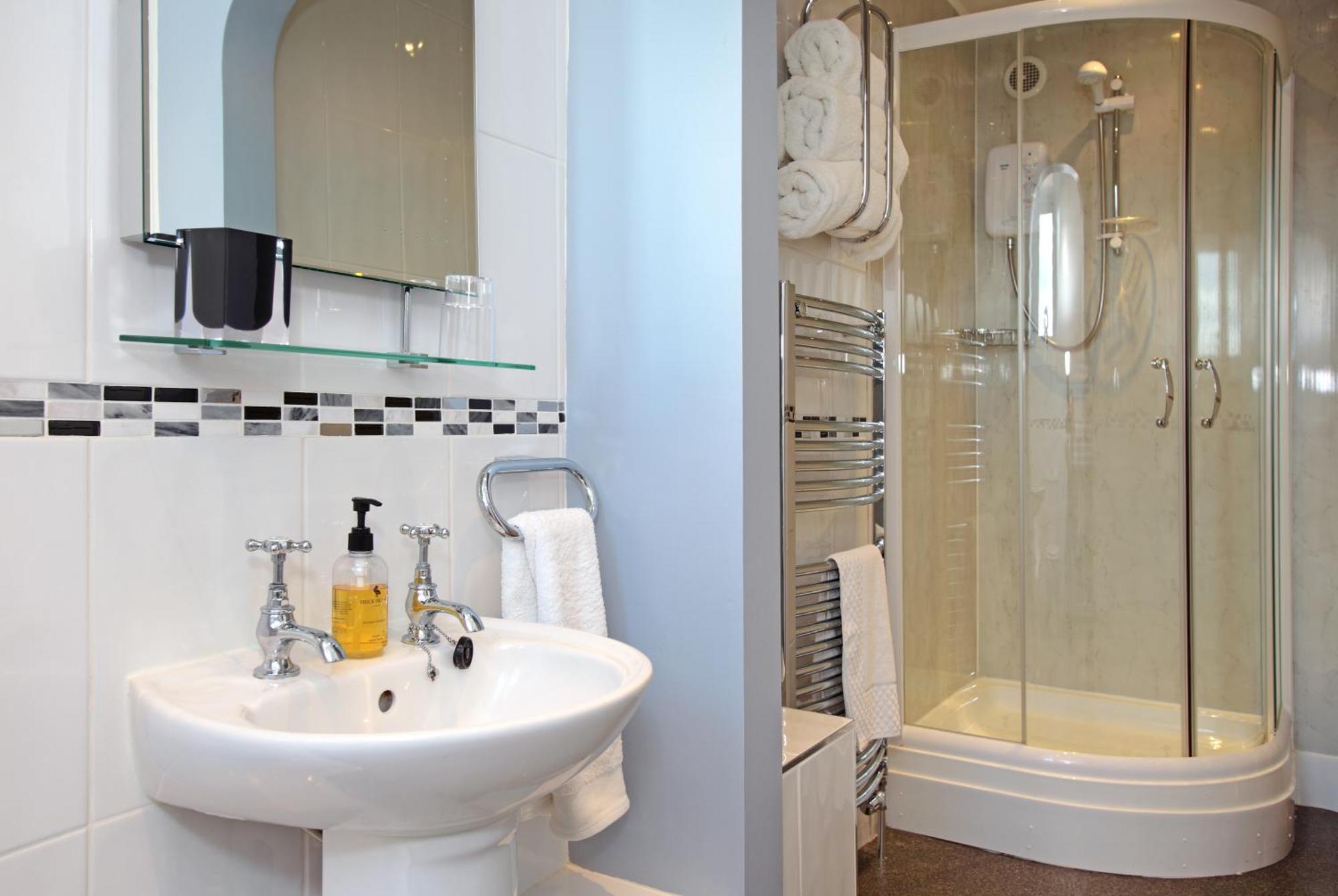 Ashmira Guest House Уэймут Экстерьер фото